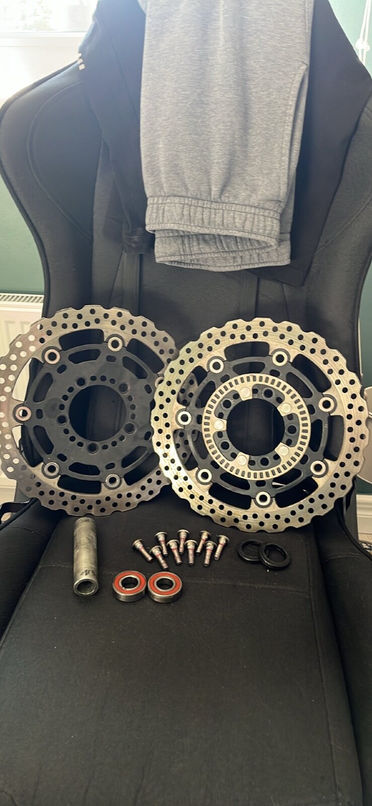 2016 OEM Kawasaki for sale in Louth — ER-6N/F 2012-2016 OEM Brake discs (FULL SET)